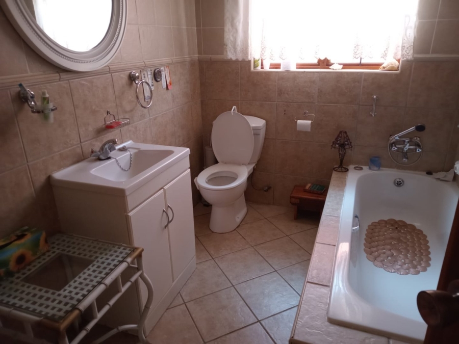 3 Bedroom Property for Sale in Bloemhof North West